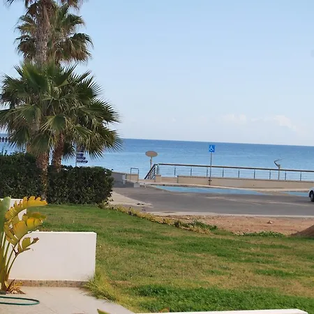 Βίλα Seafront Pearl Villas Πρωταράς